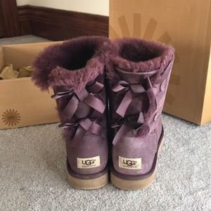 burgundy bailey bow uggs burgundy bailey bow uggs